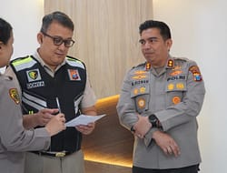 Bersama Bhayangkari, Anggota Polrestabes Surabaya Antusias Donor Darah Sambut HUT Bhayangkara ke-79