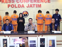 Polda Jatim Berhasil Ungkap Kasus Tindak Pidana ITE Pornografi Anak Motif Cemburu